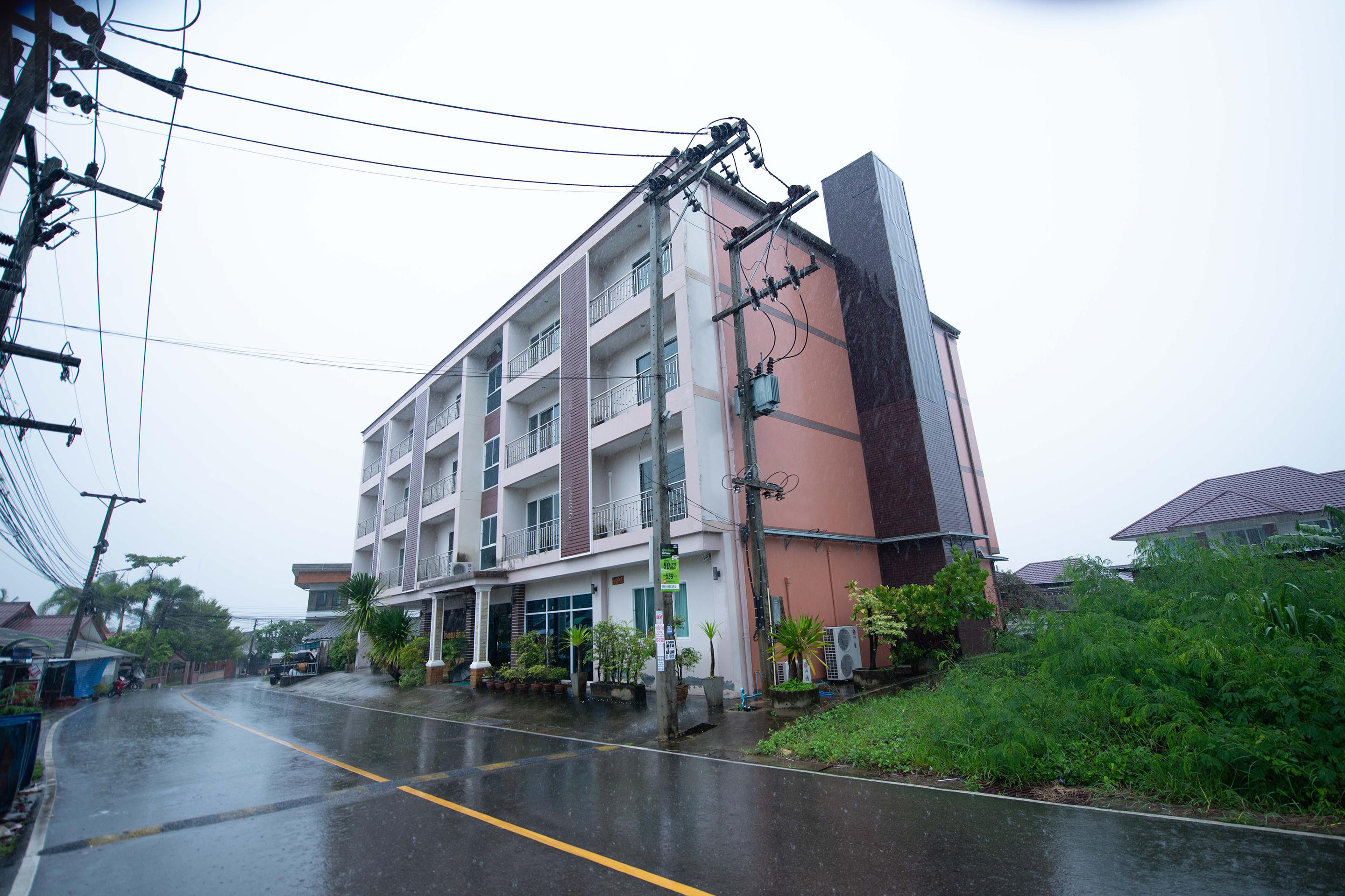 Al Ameen Hotel Krabi Bagian luar foto