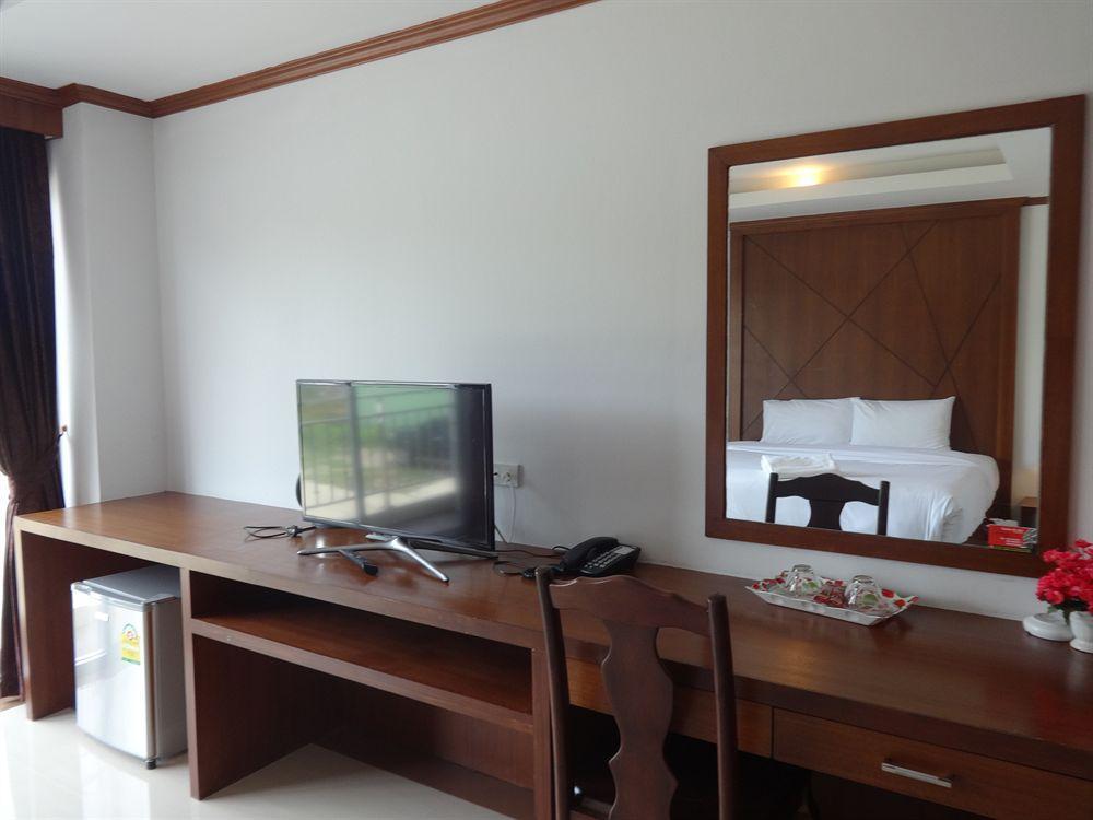 Al Ameen Hotel Krabi Bagian luar foto
