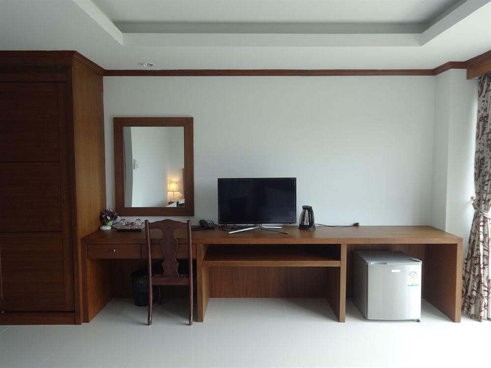 Al Ameen Hotel Krabi Bagian luar foto