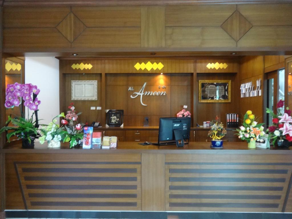 Al Ameen Hotel Krabi Bagian luar foto
