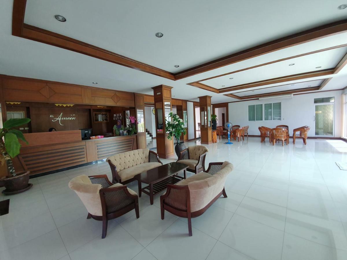 Al Ameen Hotel Krabi Bagian luar foto