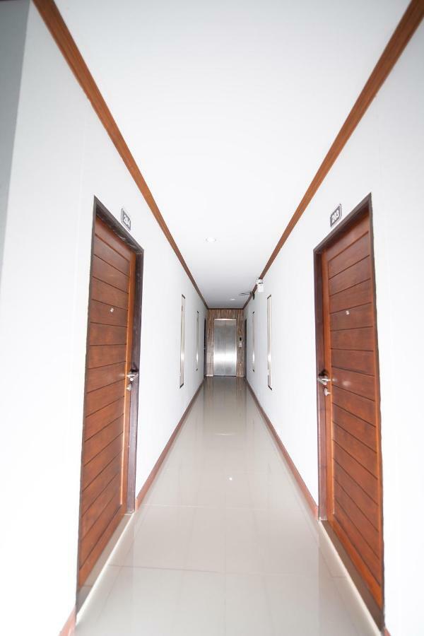 Al Ameen Hotel Krabi Bagian luar foto